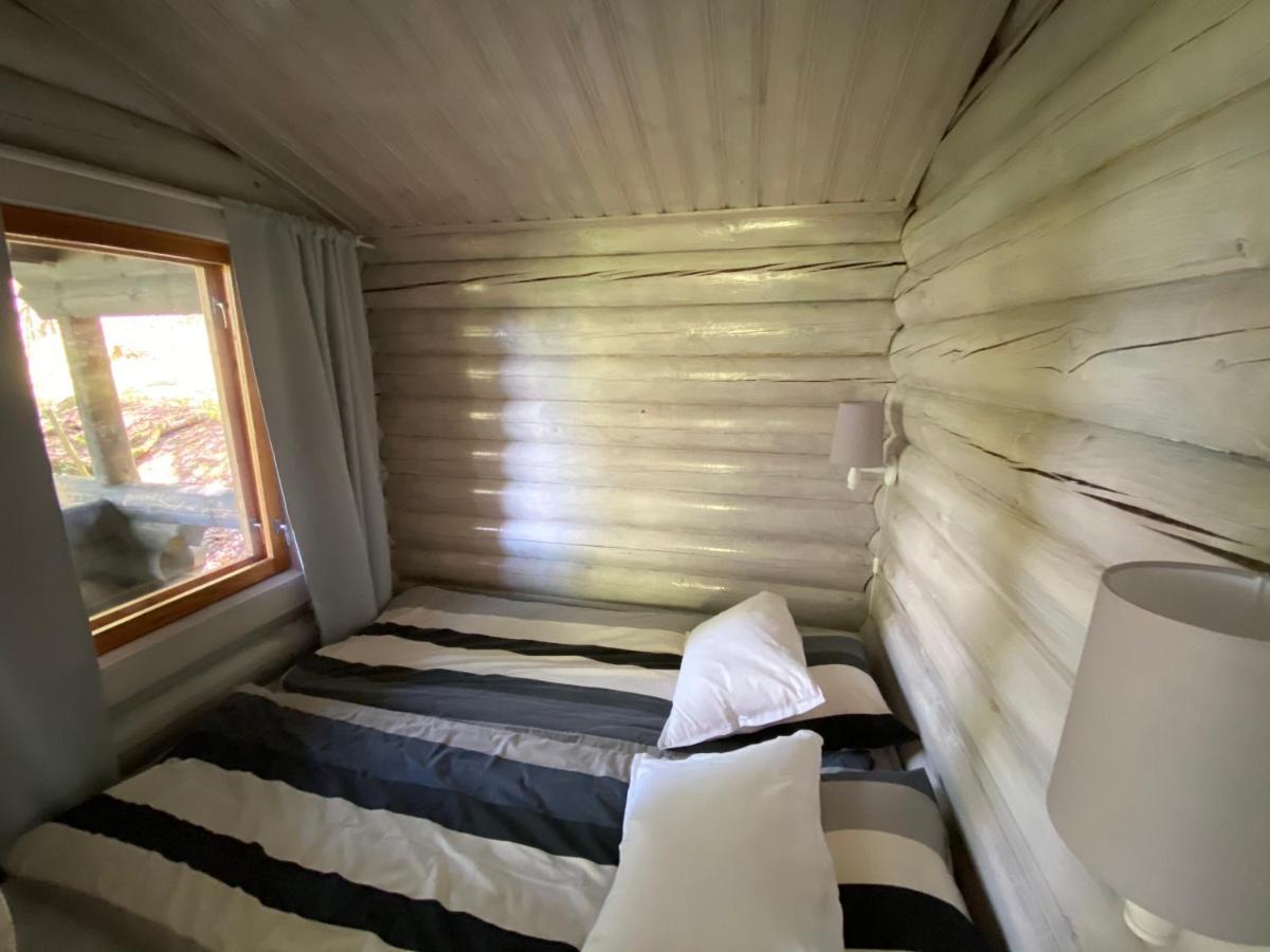 Lyhdyn Tila Hotell Sankt Karins Eksteriør bilde
