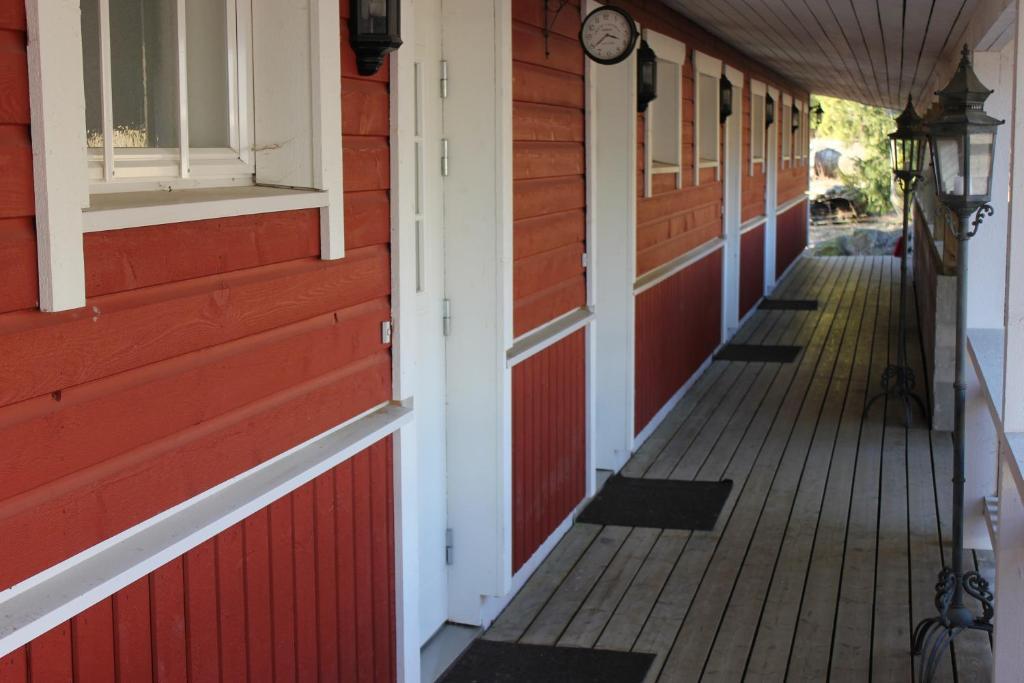 Lyhdyn Tila Hotell Sankt Karins Eksteriør bilde